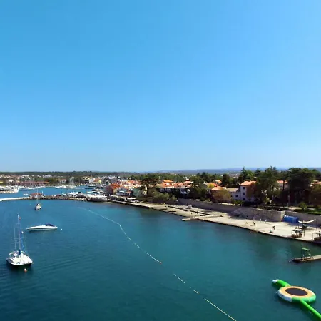 度假居 Holiday Saini Novigrad Istria